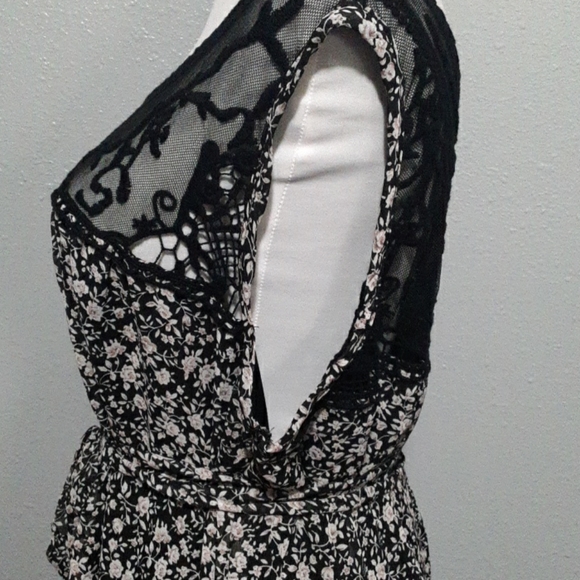 Clothing Obsessed Company Dress Curvy Fit - Picture 6 of 12